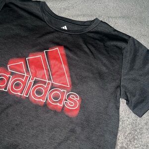 Adidas Boys T-Shirt Medium